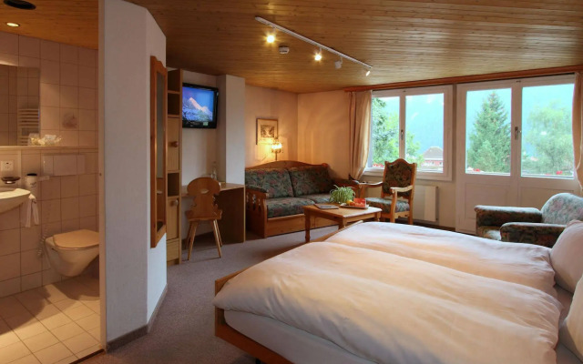 Hotel Caprice