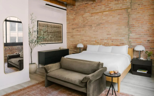 The Burnham Hotel Jackson Blvd Chicago Illinois , Belvilla District 6 Formerly Sonder
