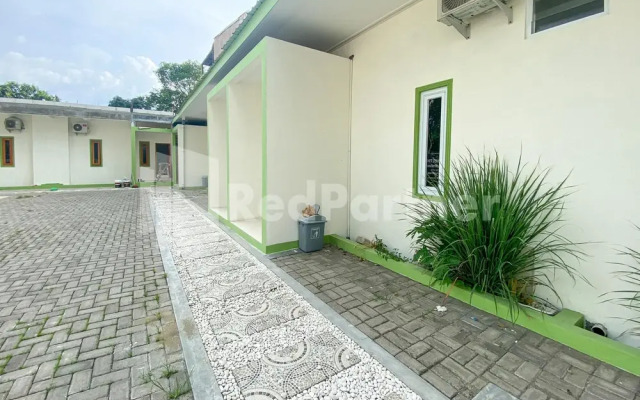 Cbg Inn Near Stasiun Solo Balapan