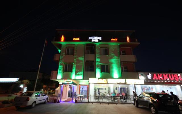 Akkuslar Hotel Турция, Айвалык - отзывы, цены и фото номеров - забронировать отель Akkuslar Hotel онлайн вид на фасад