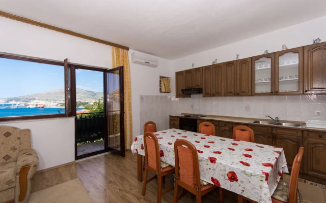 Apartments Ljube