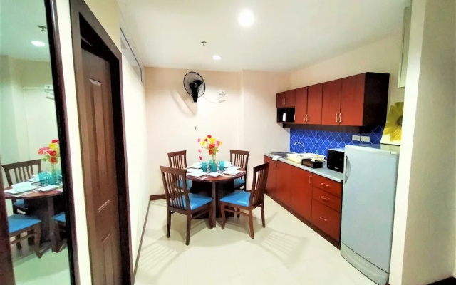 M1701 Sea View Apartment at 100 mt From the Beach
