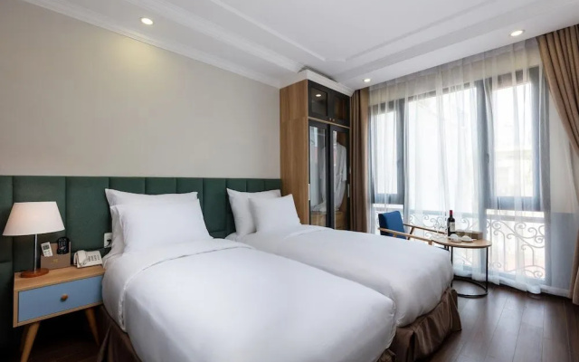 Panda Hotel