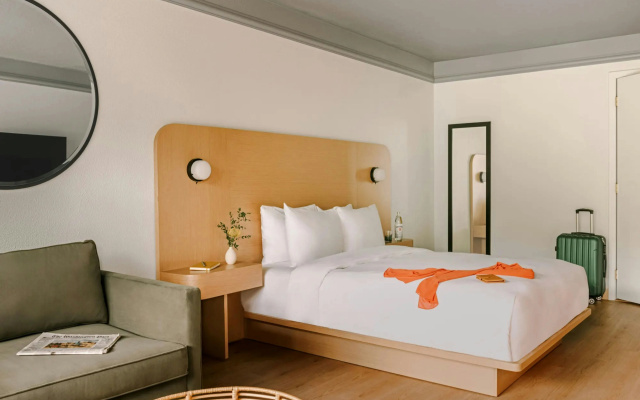 voco Kissimmee Orlando by IHG