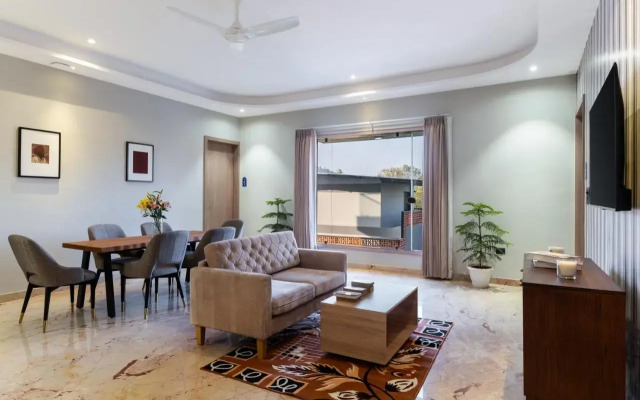 My Downtown - Blue Chip Hotel Udaipur Near Airport
