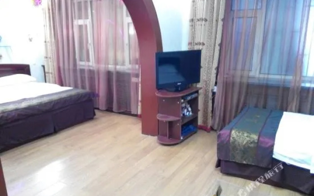Lianhua Hotel