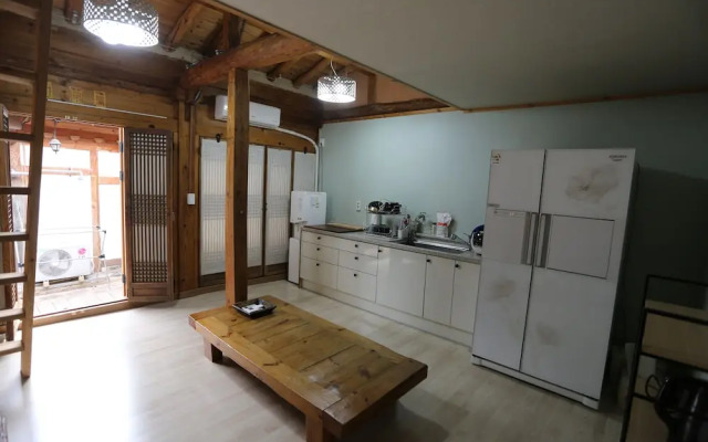 DAL Guest House