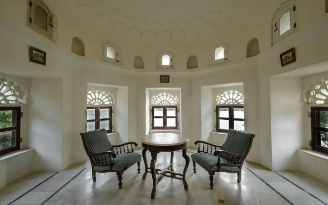 Hotel Rajmahal Palace