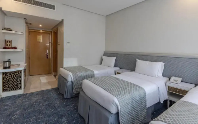Montana Al Azizia Hotel