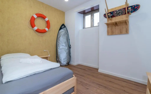 Dude Beach Hostel
