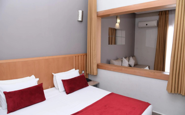 Golden Beach Appart'hotel