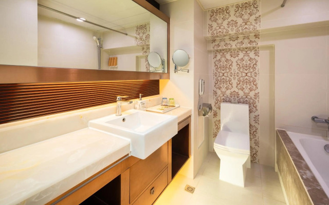 Metropole Hotel