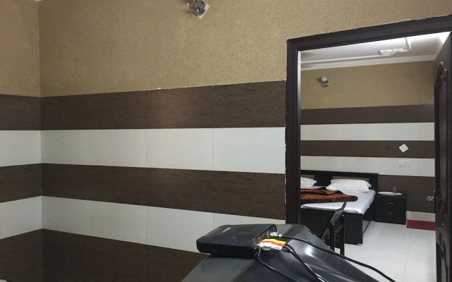 Hotel Shri Amarnath Lodge