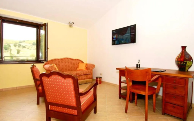Umbrian Hills Flat - Free Parking & Garden