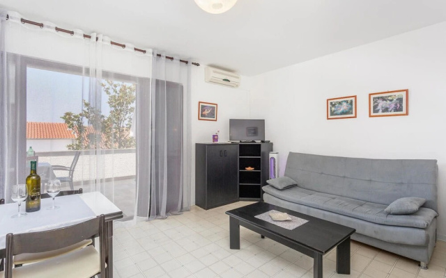 Stunning Home in Malinska With Wifi and 1 Bedrooms
