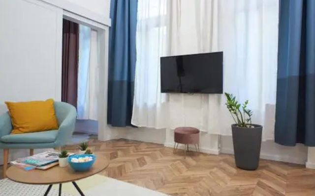 Cozy Stylish Flat by Vaci Street