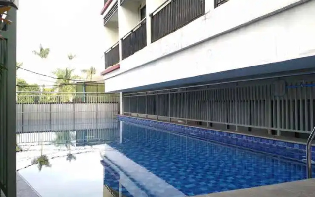 Studio at Beverly Dago Apartment near Sabuga By Travelio