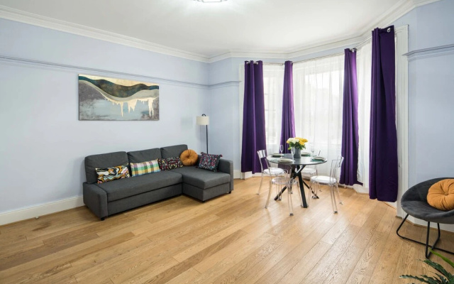 Gloucester Station Gem, 3 Bedroom Oasis