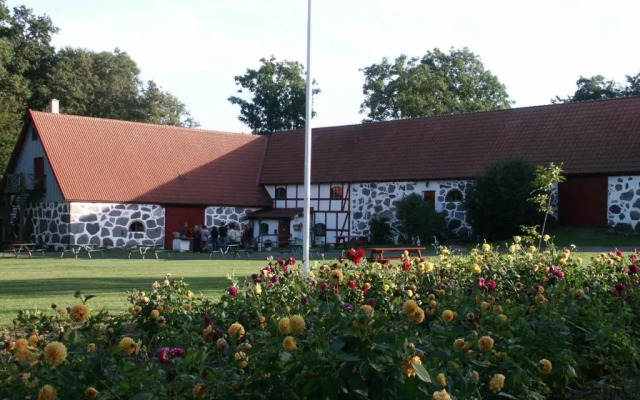Stockeboda Gård och Stugby