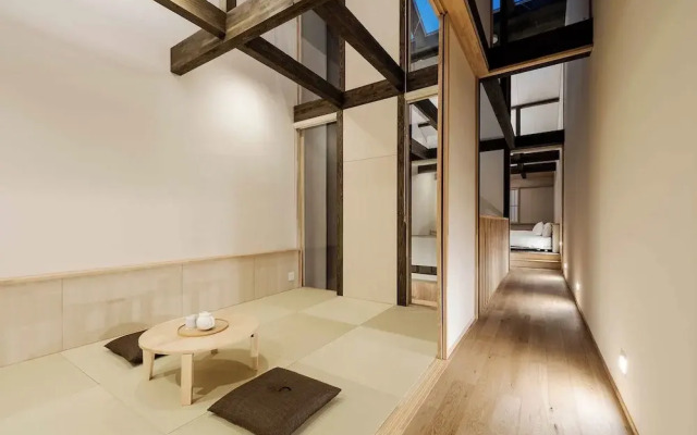 Hanasatomachi Machiya House