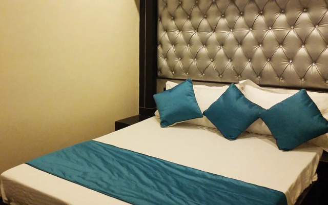 OYO 6801 Hotel Shri Sai International