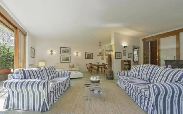 Villa Chris