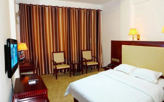 Beihai Guixin Hotel (Beihai Old Street Underwater World Branch)(北海桂新大酒店（北海老街海底世界店）)