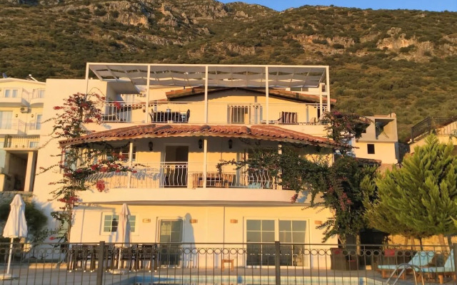 Villa Paradise by Akdenizvillam