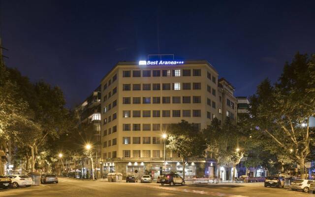 Hotel Best Aranea вид на фасад
