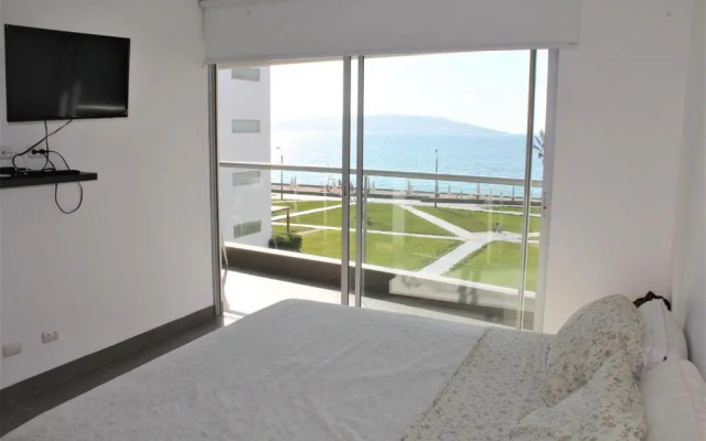 Departamento Condominio Nautico con Vista al Mar