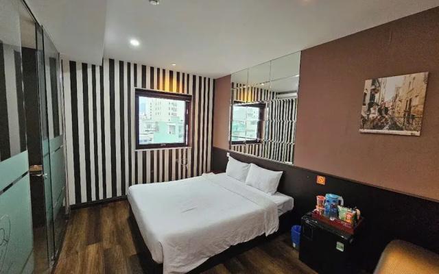 Pink Hotel