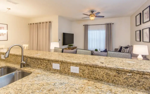Paradise Palms 2959