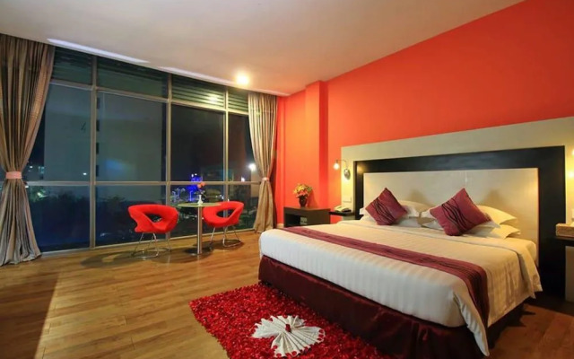 Royal Mingalar Hotel