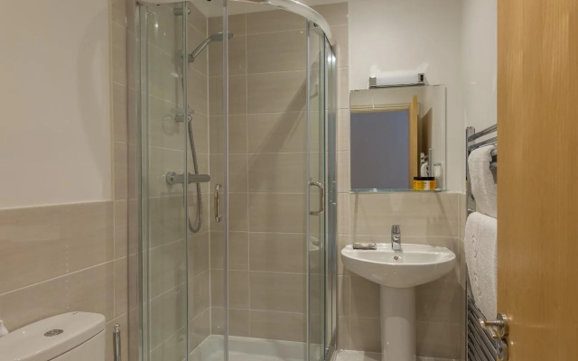 Stanshawe Court by House of Fisher