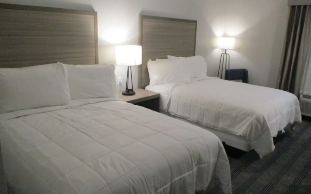 Merica Inn & Suites