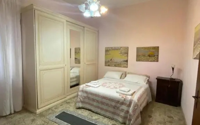 Carmen House2