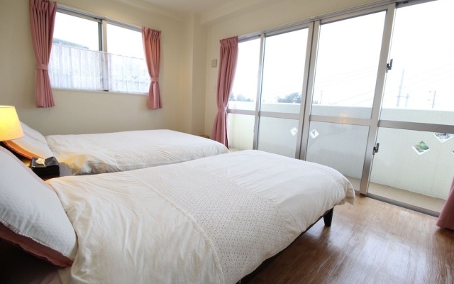 JQ Villa Okinawa Yaka