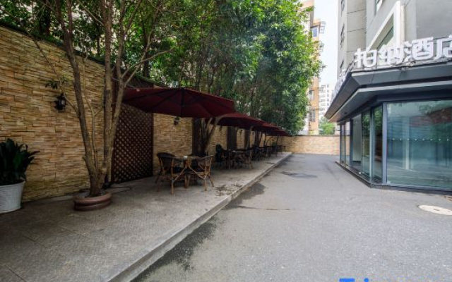 Urba Hotel