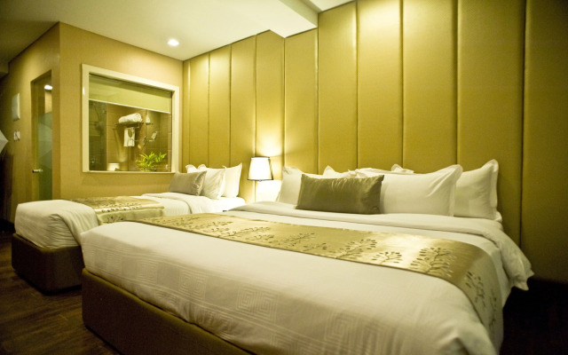 Goldberry Suites & Hotel Mactan