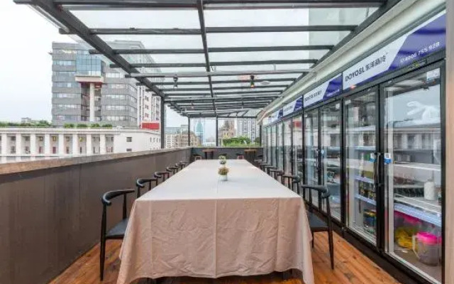 HanTing Hotel (Shanghai The Bund Jiujiang Road)
