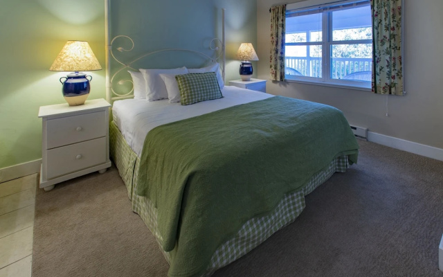 Edgewater Resort