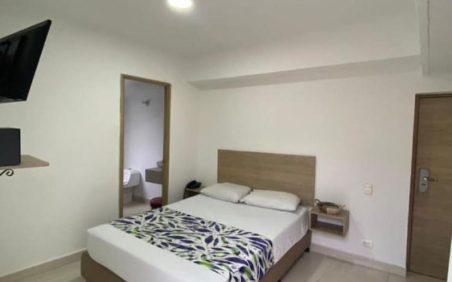 Hotel Suites 44 Laureles