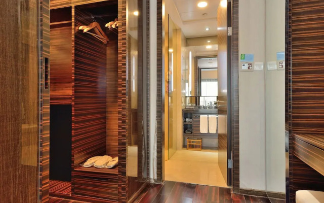 HeeFun Apartment GZ - Poly World Trading Center
