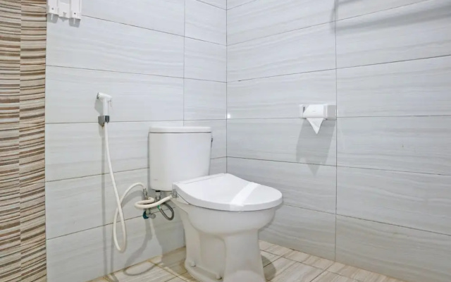 OYO 1572 Orange Residence Syariah