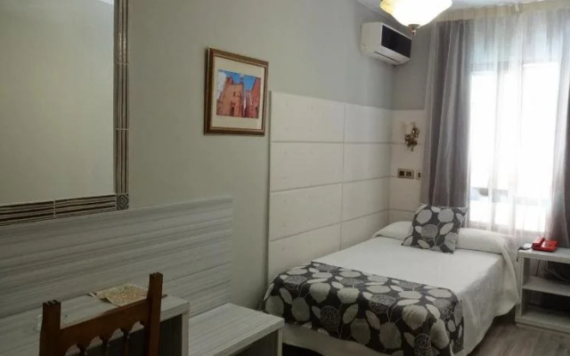 Hotel Los Naranjos