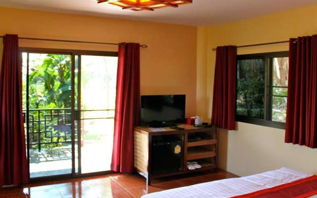 Baan Famui