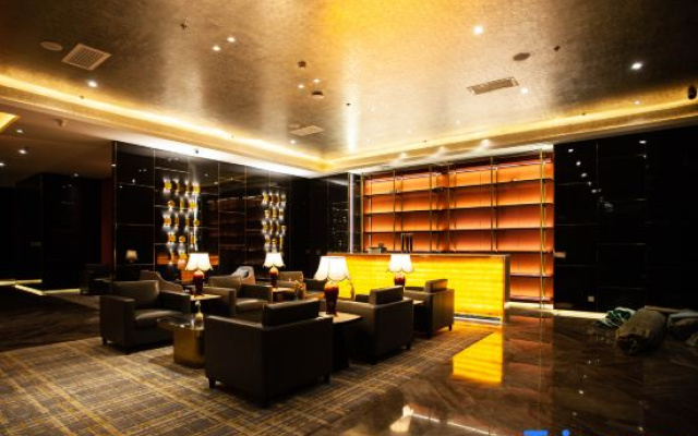 Zhou Run Hotel