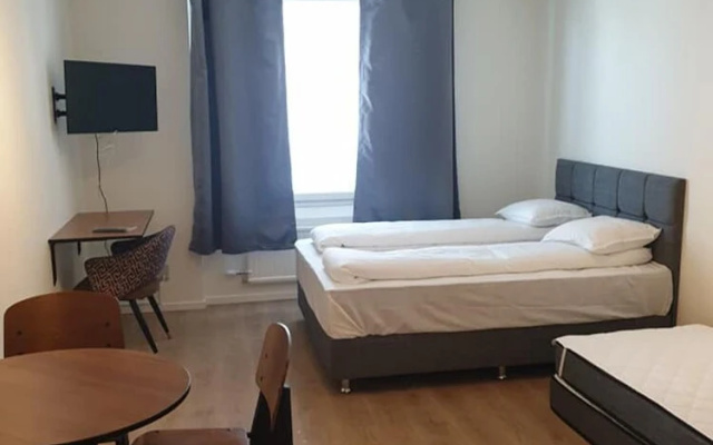 Ö Skärholmen 2-4-bed Apartment Stockholm 454