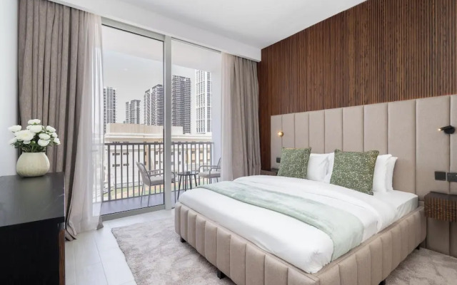 Vogue | Luma22 West JVC near Circle Mall