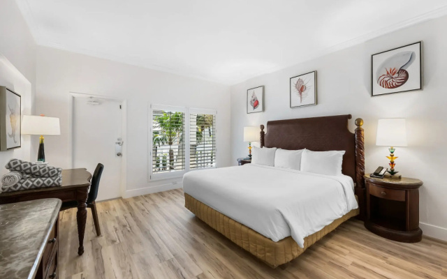 Best Western Beachcomber Hotel